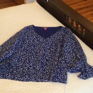 Blue Leaf Print Women's Blouse -Vince Camuto